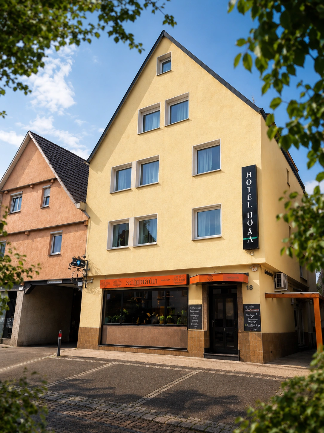 Hola Hotel Stuttgart Zuffenhausen Aussenansicht